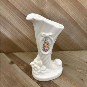 Elegant White Ceramic Vase with Floral Design